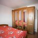 Margeanului, apartament 4 camere, 82 mp, 2 bai, centrala proprie.